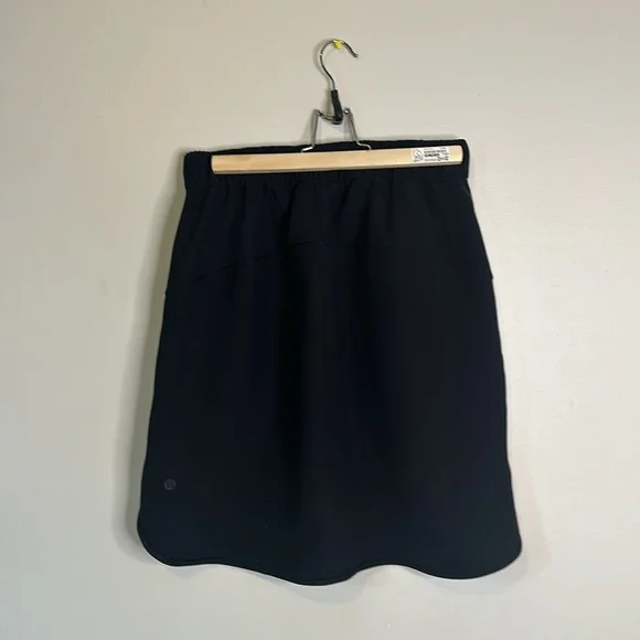Lululemon On the Fly Black Skirt (Size 6) - Picture 6 of 9